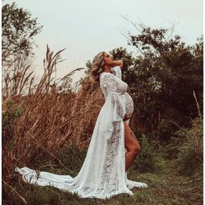 Maternity photoshoot lace gown
